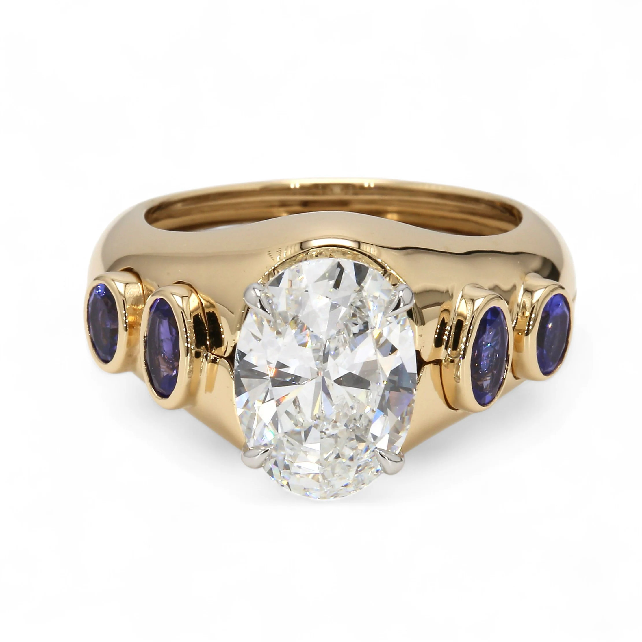 Tanzanite Ring Jacket in 18k Yellow Gold, front view